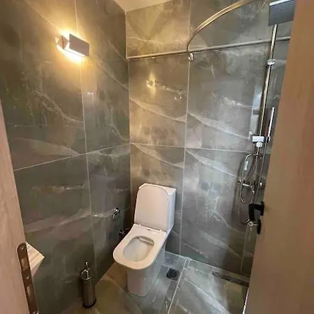 Apartment Luxury Ladadika *